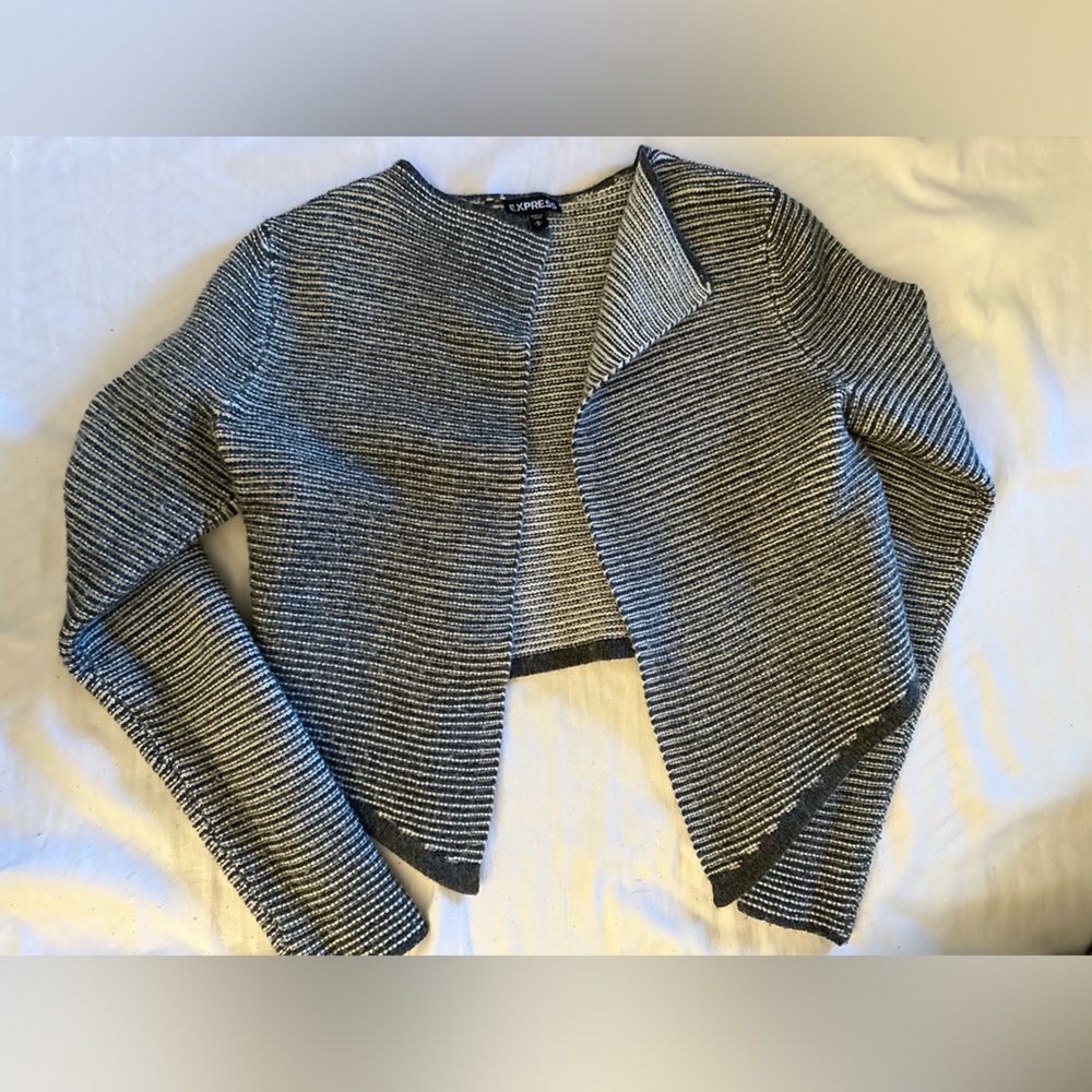 Stripped Cropped Cardigan